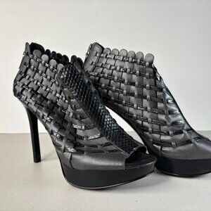 Calvin Klein Heels Black Italian Leather Size 5